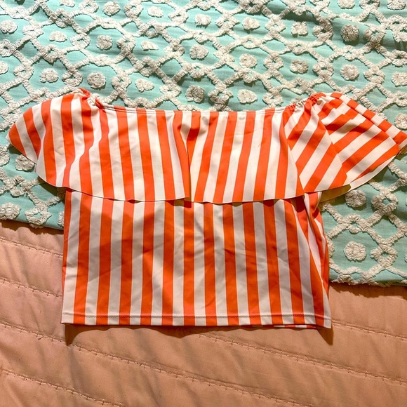 KORTNI JEANE “Ruffle Around” Swim Top striped sz S - Picture 1 of 8